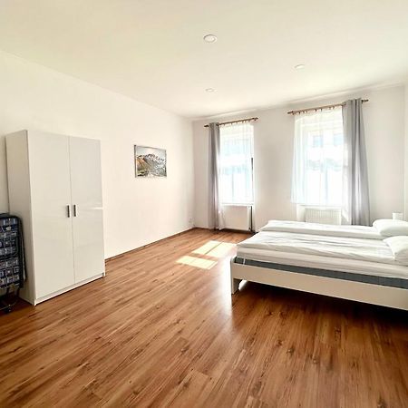 קרלובי וארי Apartment Erika מראה חיצוני תמונה
