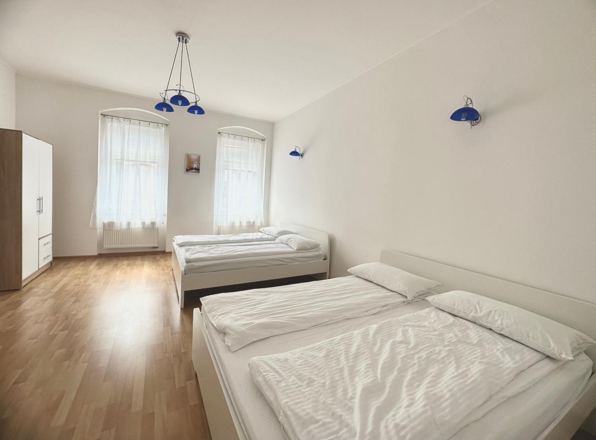 קרלובי וארי Apartment Erika חדר תמונה